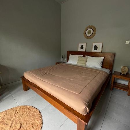 Tyana Private Room In Batu Bolong 26 Canggu  Bagian luar foto